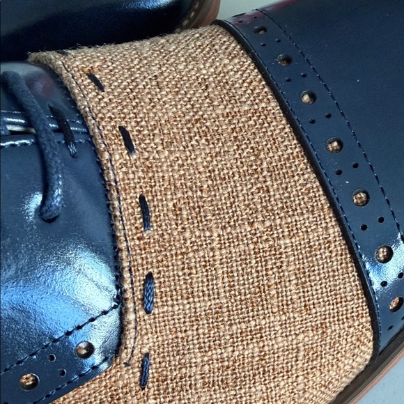 Brand New Giovanni Navy and Tan Men's Shoes - Picture 7 of 7